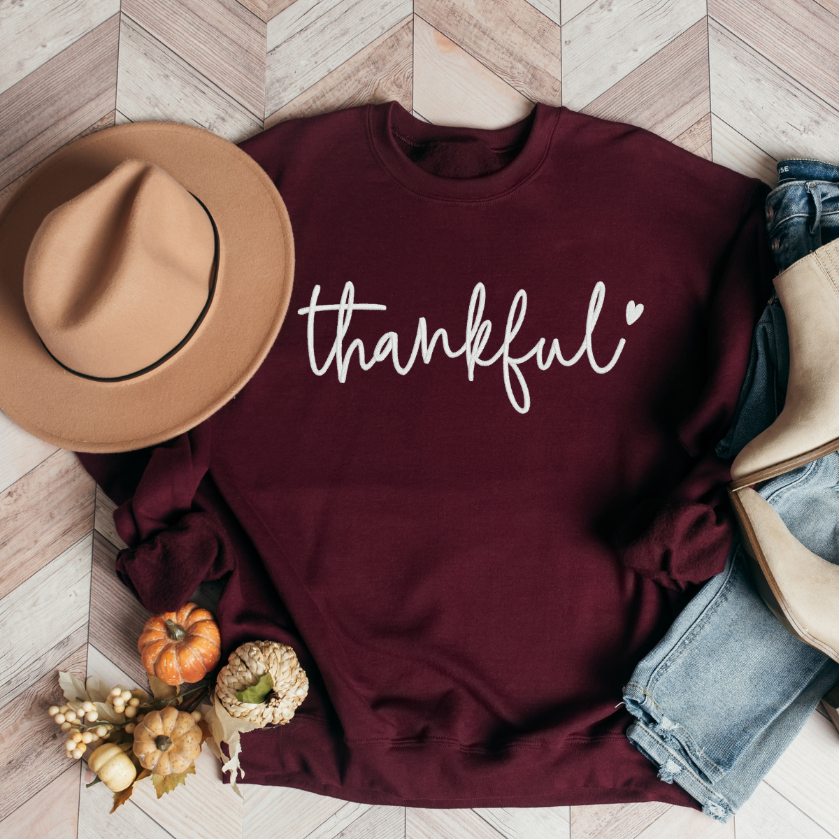 Embroidered Thankful Thanksgiving crewneck Sweatshirt