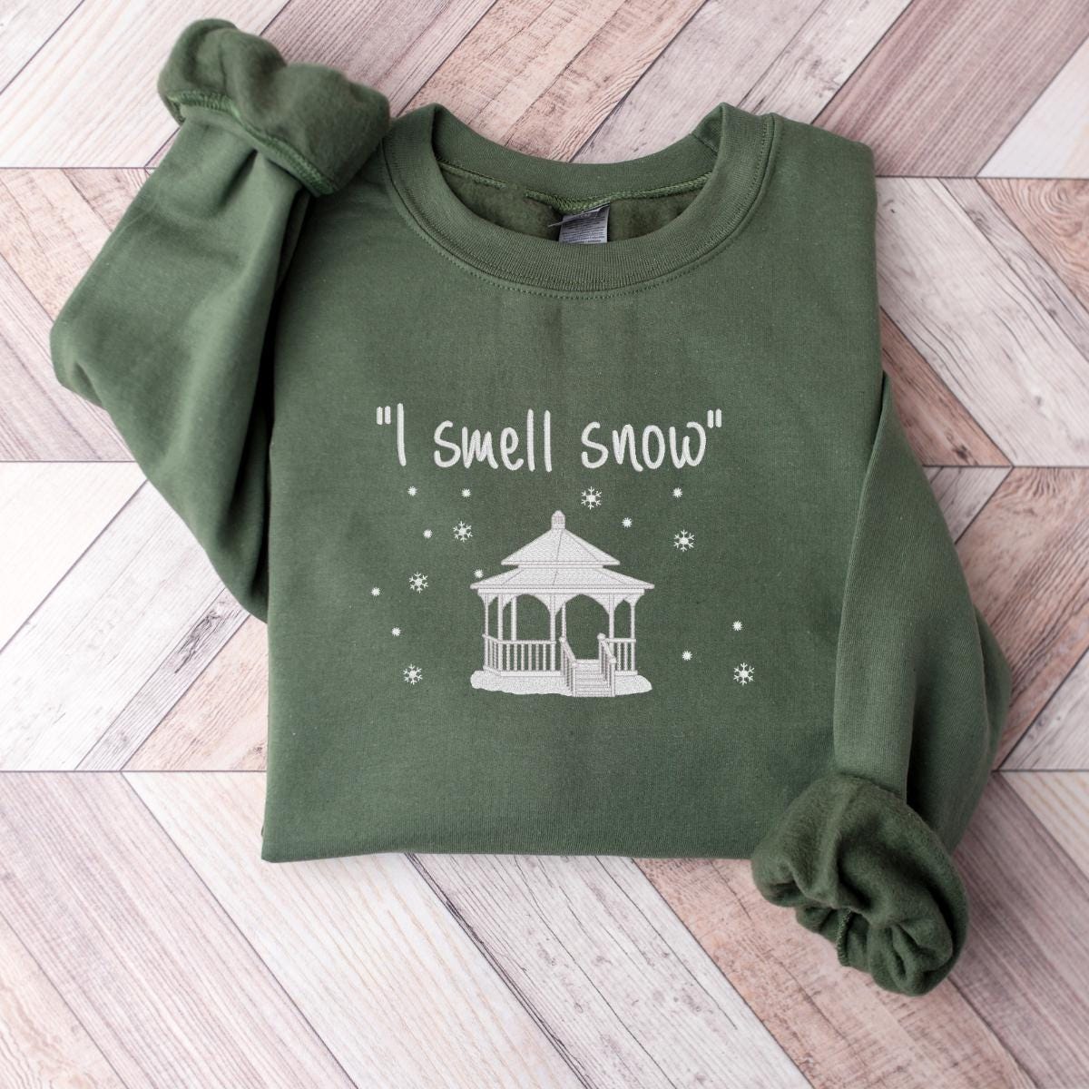 I Smell Snow Embroidered Stars Hollow Gilmore Crewneck Sweatshirt