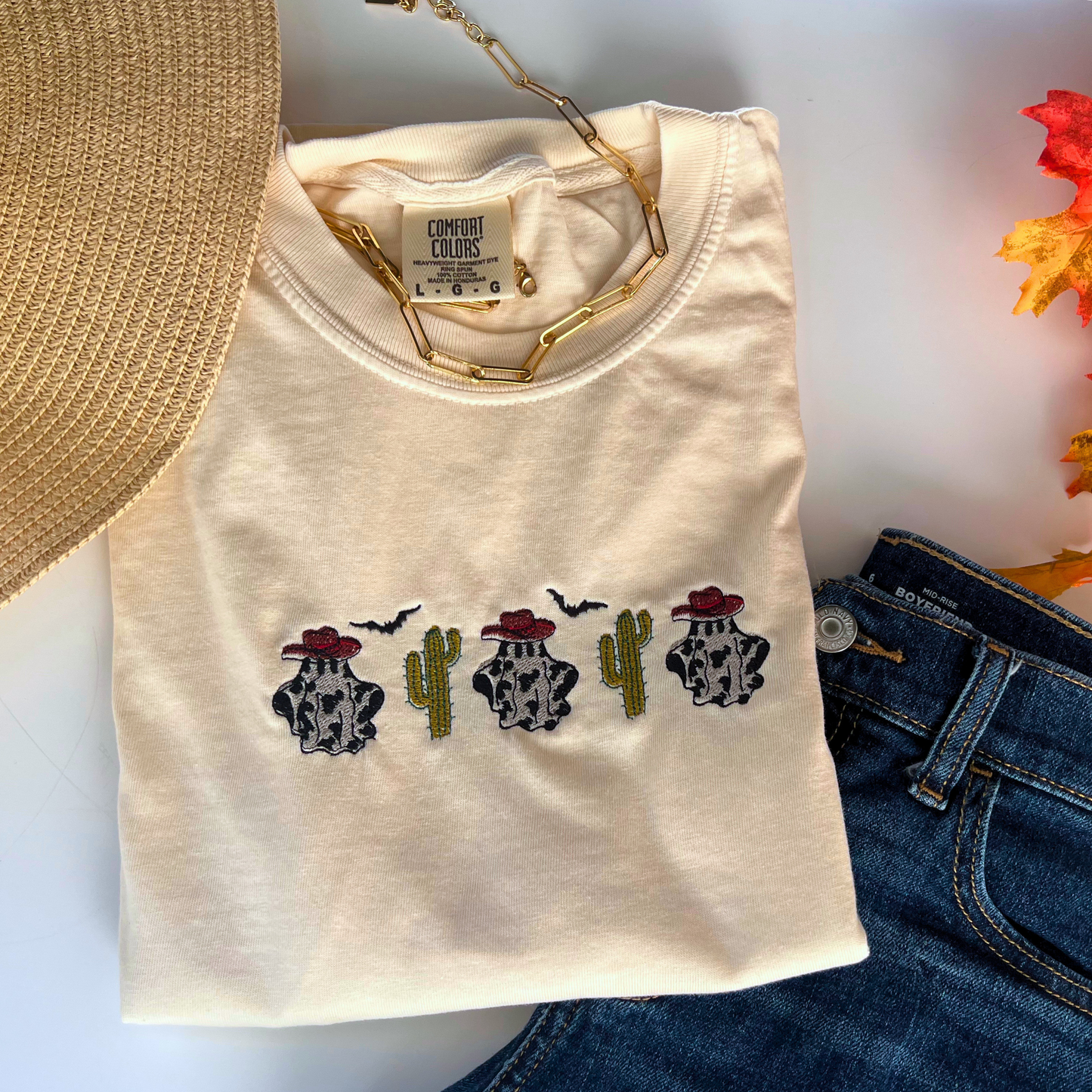 Minimalist Comfort Colors Country and Western Halloween T-shirt