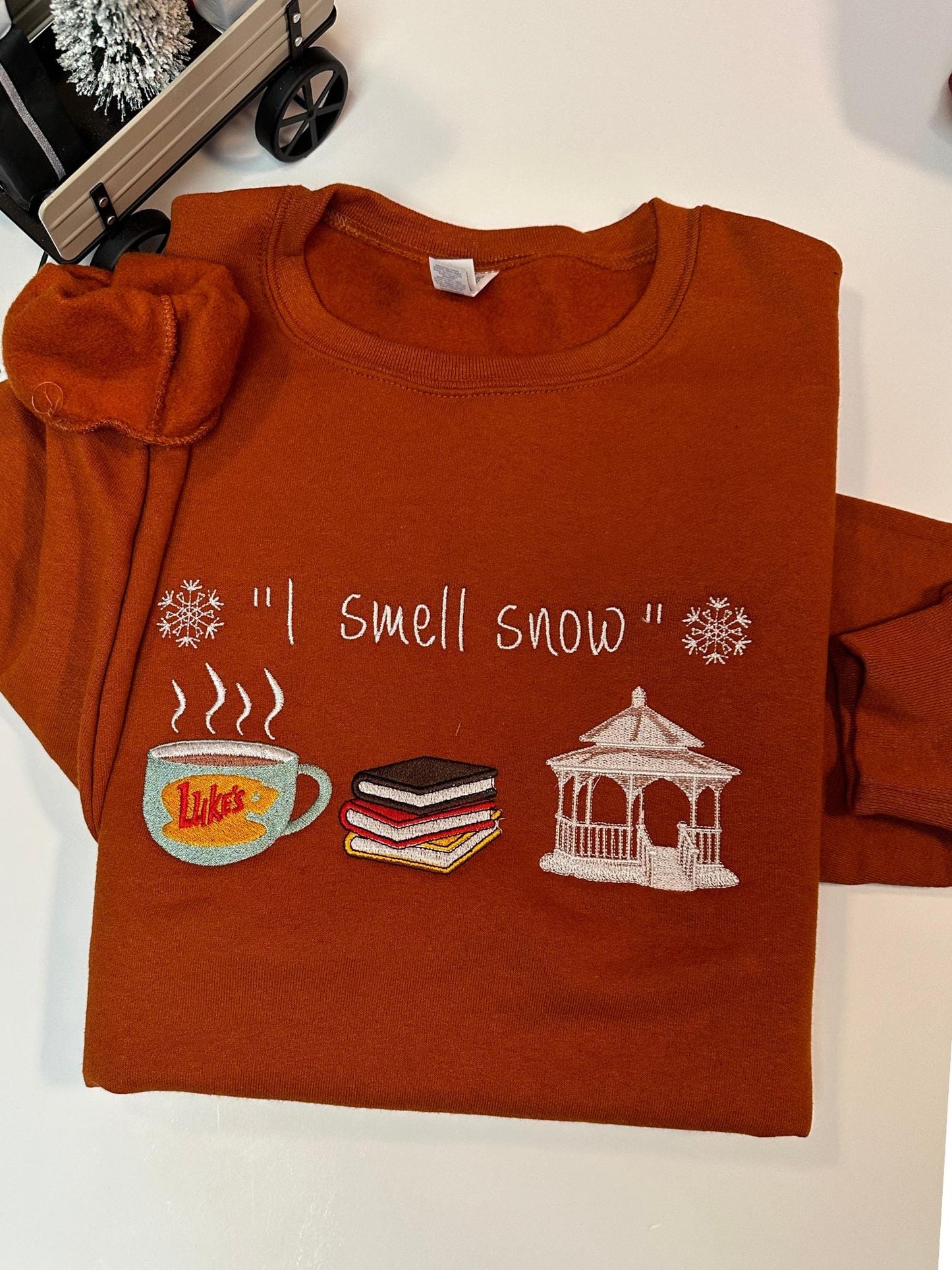 Embroidered "I Smell Snow" Christmas Sweatshirt: Luke's Diner, Gazebo